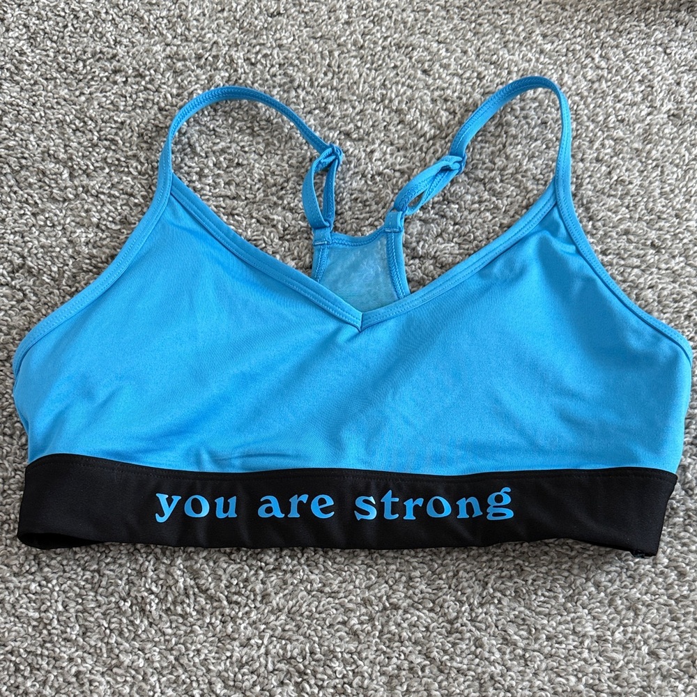 Pink! Victoria’s Secret sports bra. Blue. Size M. Removable pads included